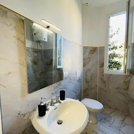 Oriani Bnb Alojamento de Acomodação e Pequeno-almoço Florença